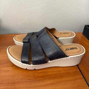 Born Khela Wedge Slip On Sandal Black Comfort Casual‎ Leather 8M